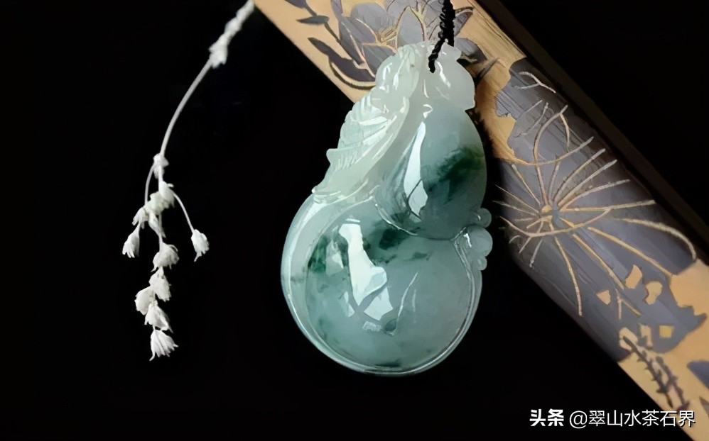 翡翠干货知识如何区分翡翠的好坏,翡翠知识全解21条让你看懂翡翠