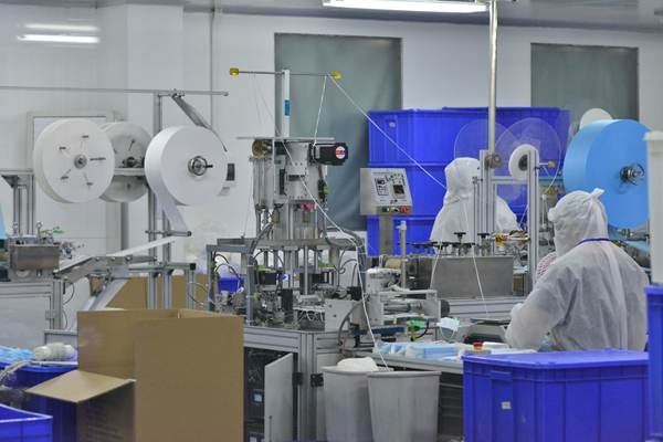 赞！赞！赞！“中国制罩”出海撑全球抗疫