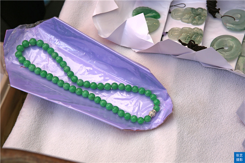 腾冲玉石老店,腾冲玉石交易集市