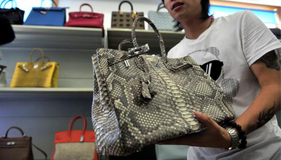 奢侈品代购真相揭秘,海外奢侈品代购合法吗
