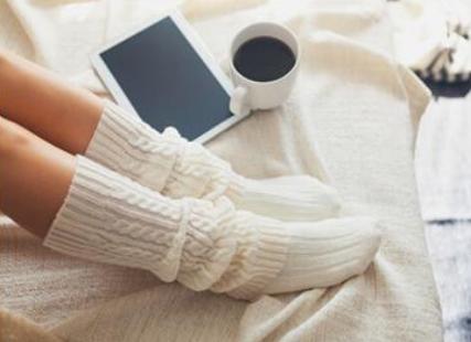 孩子总是脱袜子不穿鞋,小孩子为什么穿不住袜子