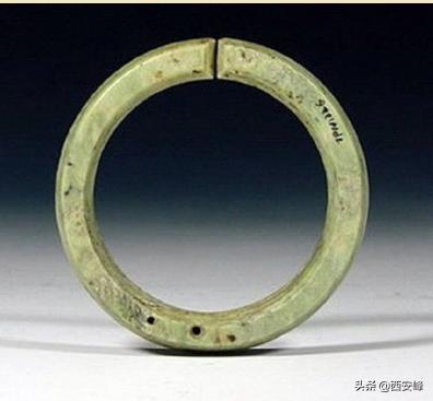 台湾卑南遗址,远古玉器