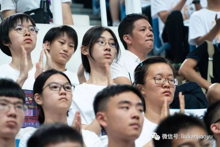 武亦姝手写军训感言,清华才女武亦姝军训感言