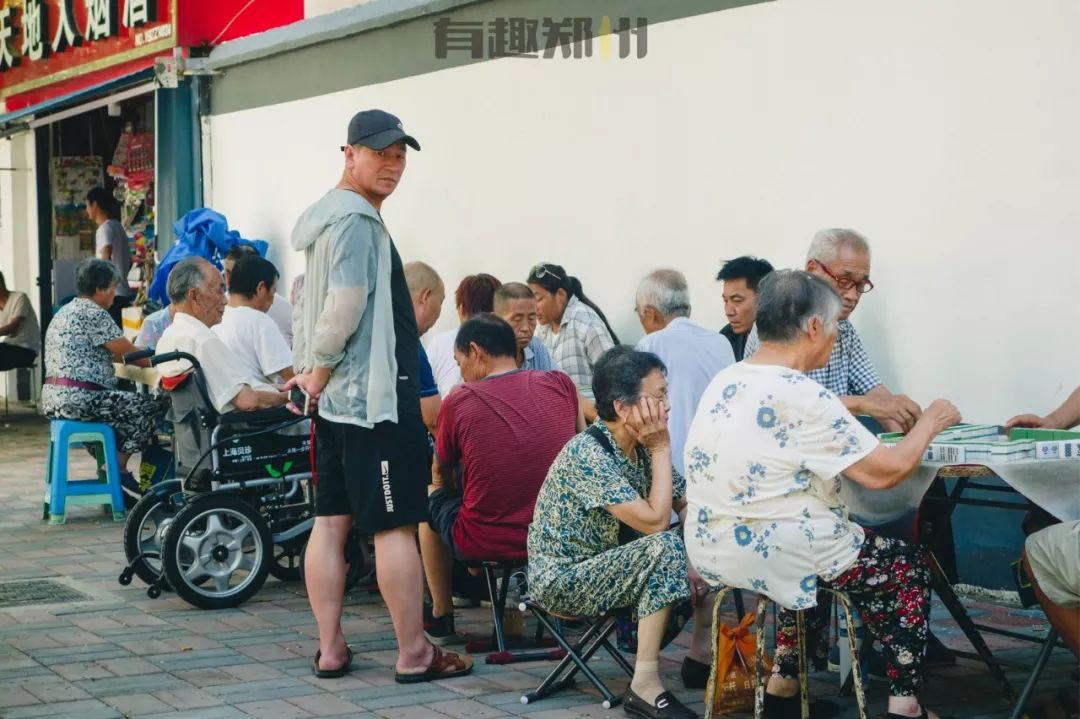 吃不完的饭逛不完的街,吃不完的美食走不完的小巷