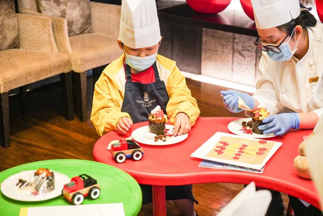 不到两千就能住天津丽思卡尔顿?还能随便吃?这样的羊毛不多了