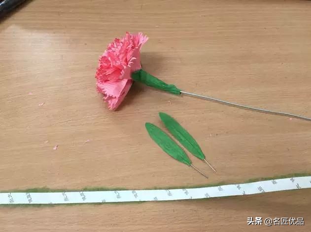 母亲节手工康乃馨简单又漂亮,母亲节适合给妈妈做的康乃馨手工