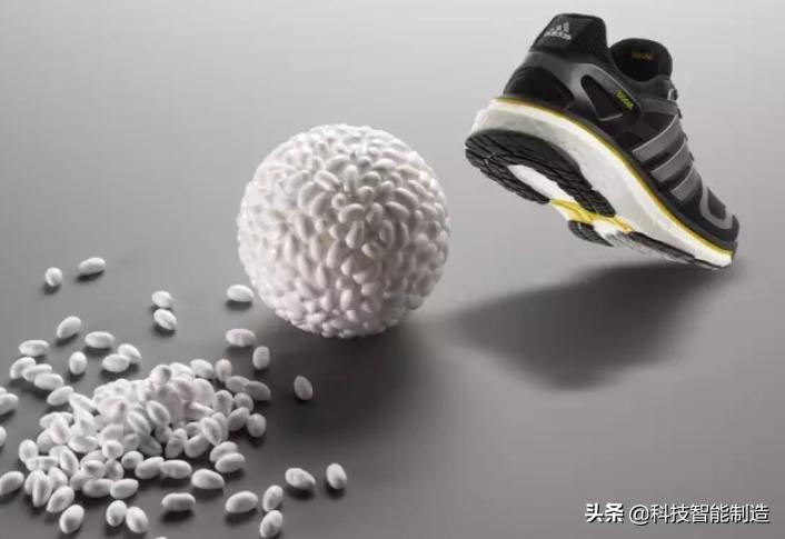 阿迪透气防水的登山鞋,阿迪防水跑步鞋推荐