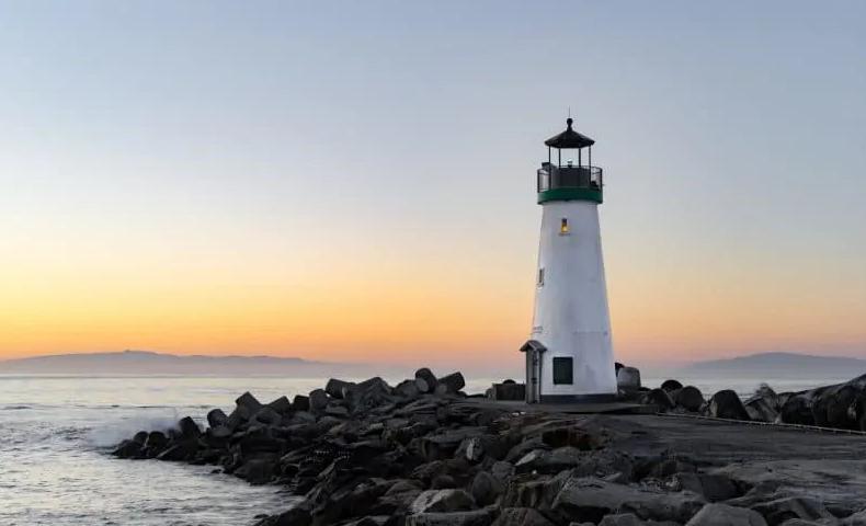 菲涅尔透镜聚光60000度,菲涅尔透镜聚光温度800度