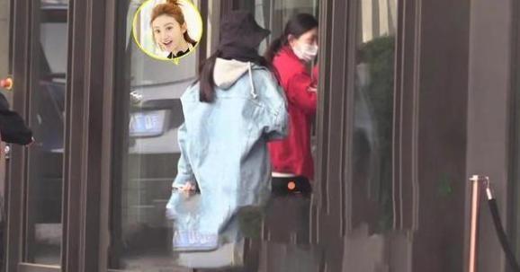 景甜自曝埋线失败完整版,景甜自曝割双眼皮经历