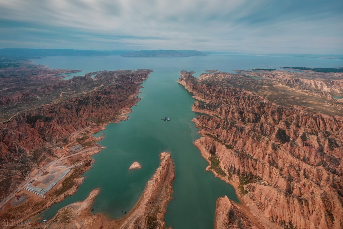 自驾青海沙漠旅游路线攻略,青海七彩丹霞自驾游攻略