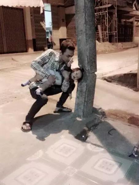 头顶击高球教学羽毛球,头顶击高远球动作