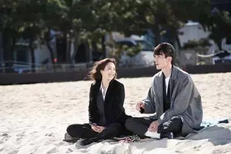 谈恋爱为什么说兔子不吃窝边草,兔子不吃窝边草与现代恋爱的关系