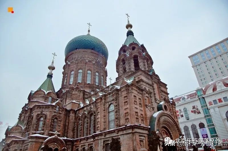 冬天漠河白桦林童话世界完整视频,冰雪大世界长白山雪乡六天五晚