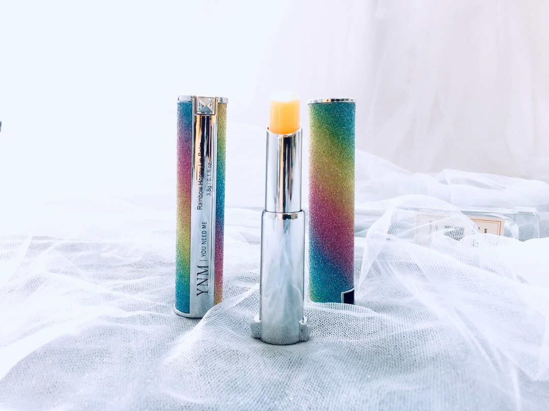 dior变色唇膏老款和新款 (黑皮dior变色润唇膏)