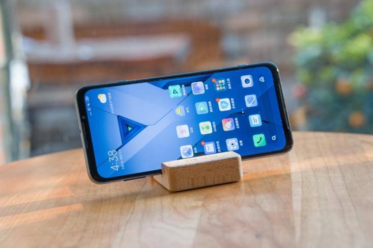 游戏手机黑鲨3是安卓系统吗,黑鲨3pro现在值得购买吗