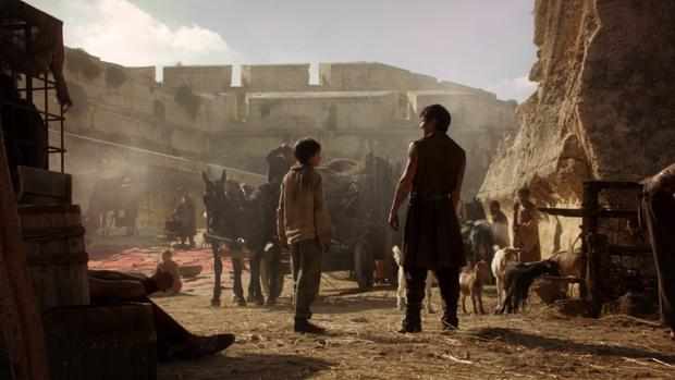 “权游”第2集:二丫滚床单时到底几岁?