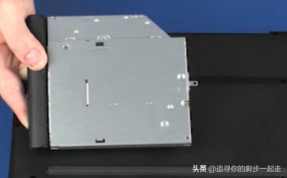 让旧电脑变得流畅,hp348g3笔记本拆机添加内存