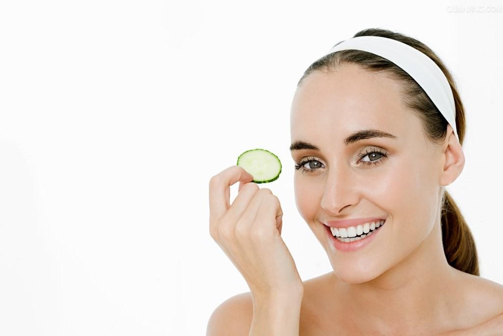 教你如何养出光滑细腻弹性好皮肤,日常皮肤保养方法教程图