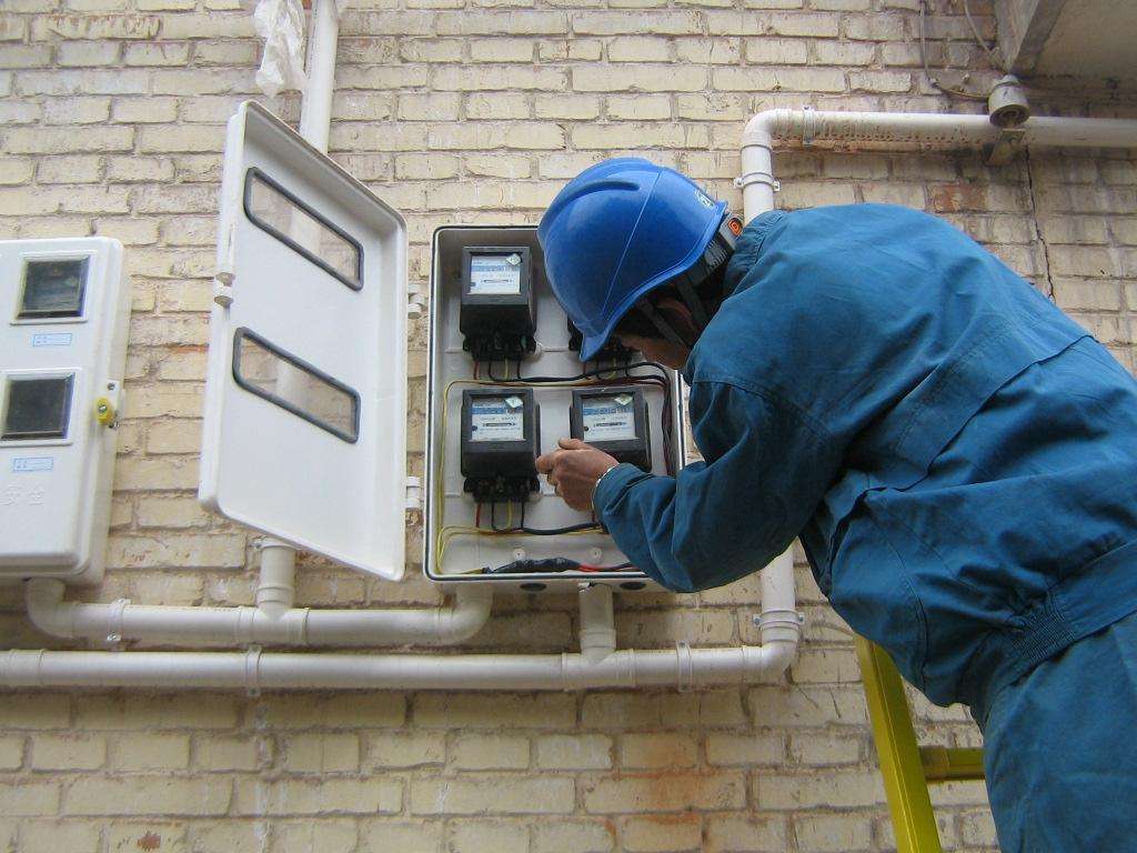 不给安装电表找哪里投诉,新建房不给装电表怎么办