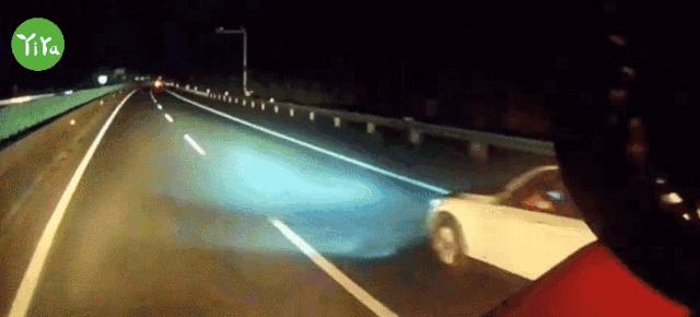 江苏盐城:恶意超车还以*辱侮**手势挑衅,结局引起舒适