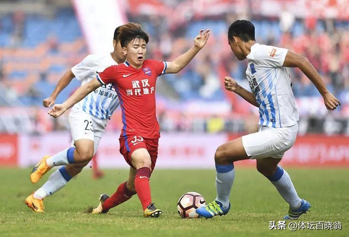 前延边小将被经纪人坑惨！最近3年只踢了3场球，当年曾闪耀中超