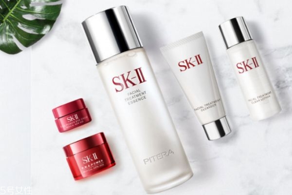 五十岁以上女人用什么护肤品好,五十岁以上的女人适合什么护肤品