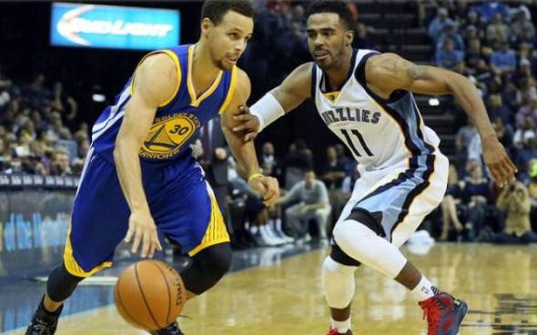 康利14年无技术犯规，莱因克尔生涯无黄牌，两个纪录哪个更难？