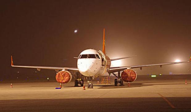 为什么晚上的机票便宜却没有人坐,飞机票晚上几点买最便宜