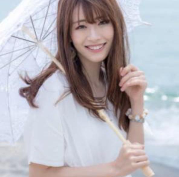 日本美女牙医护士变身网红,吸引大批网友挤满诊所看病