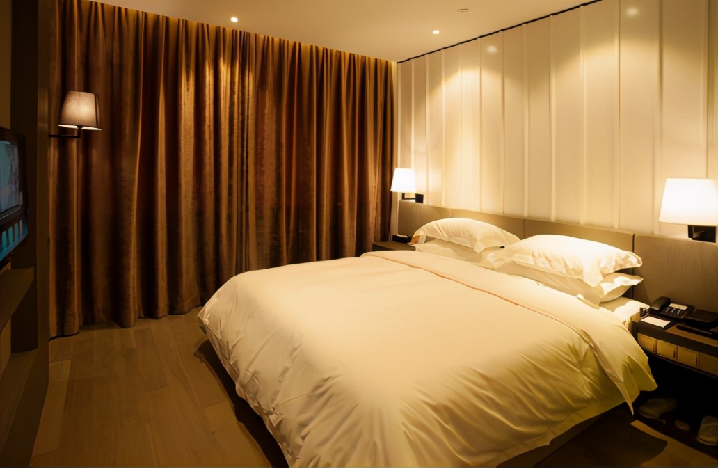 酒店水床为何如此受人欢迎,酒店水床的作用和功效