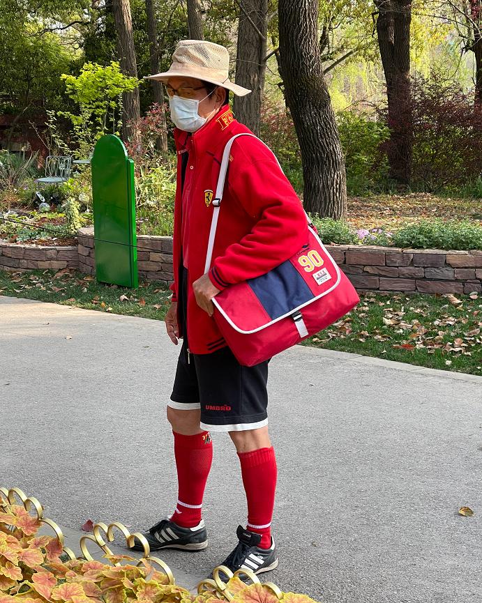 海边时尚穿搭老年,街头老年时尚穿搭