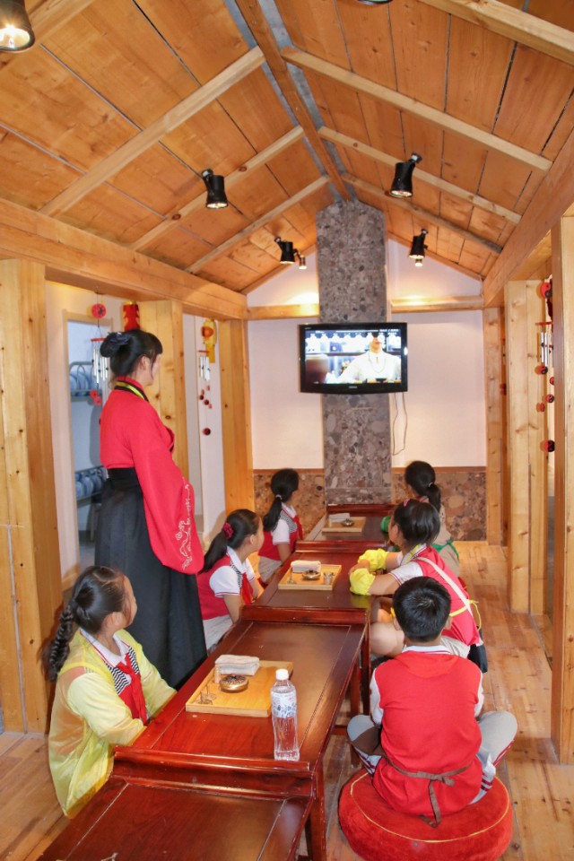 业界的黑马!秦岭北麓全域旅游再添新亮点,楼观研学营地落成