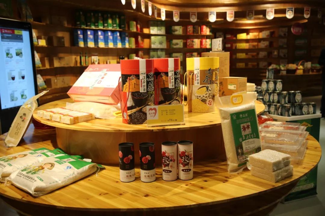 涟水这个馆的线上线下同步启动仪式火啦