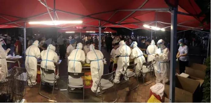 义无反顾守望同行,义无反顾基层护士的抗疫纪实