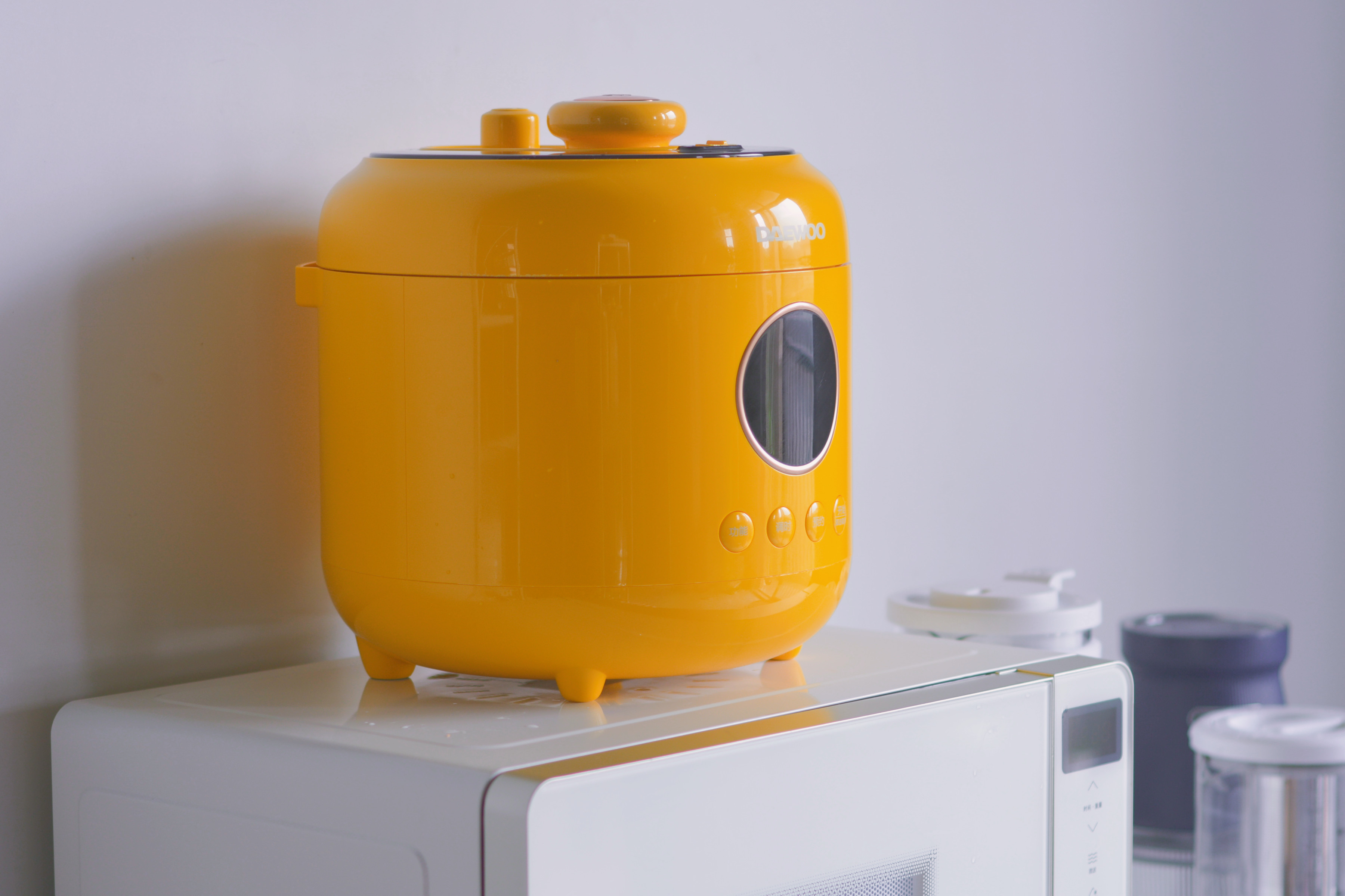 颜值高电压力锅排行榜第一名,网红十大电压力锅排行榜