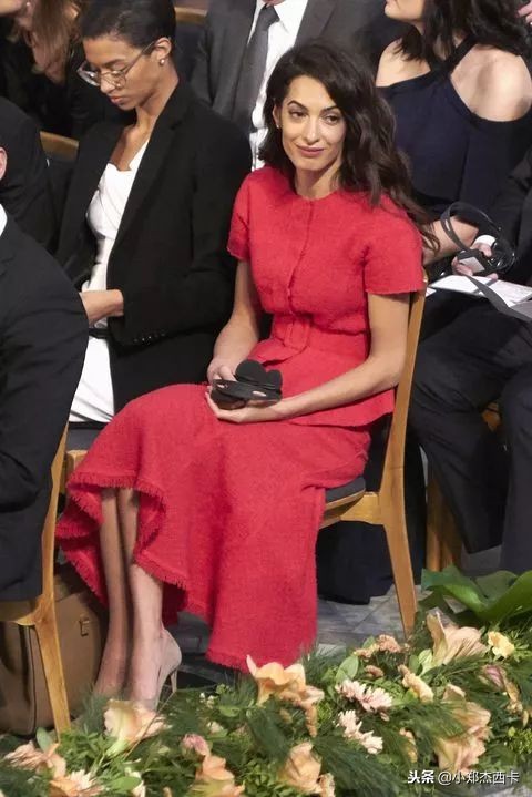 不好了，Zara都出口红了！钱包君已经准备好了～小郑周报