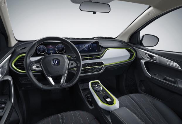 年轻人购车避雷法则，揭底奔奔E-Star到底值不值得买？