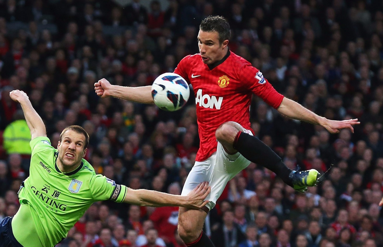 凌空抽射功夫足球,凌空抽射美学