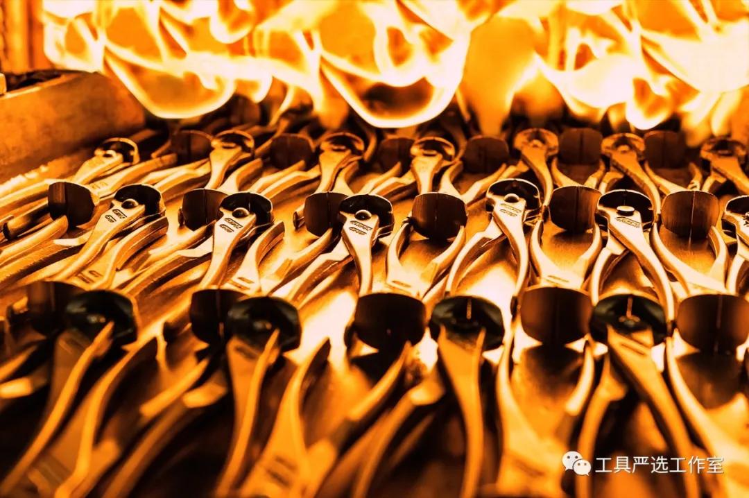 中国德国工具大比拼,一把钳子