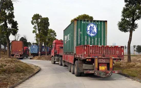 成龙捐收藏全部古建筑,成龙的古建筑和收藏品是什么