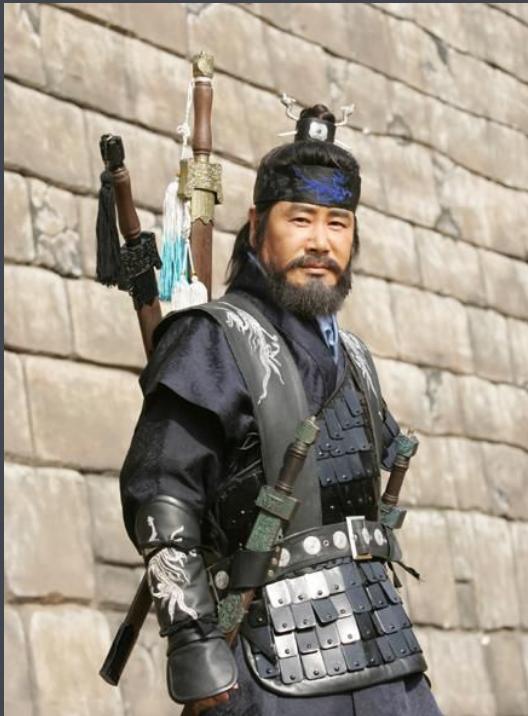 “愣英雄”也有小谋略，笑谈少华山大王