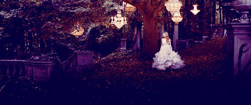 汤唯边笑边哭,汤唯流泪