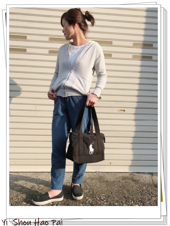 十种颜色卫衣搭什么裤子才好看,连帽卫衣穿搭配色技巧