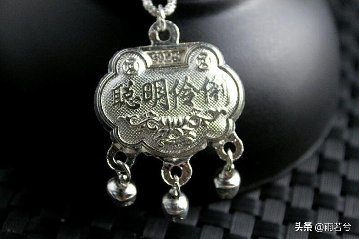 黄金长命锁的作用与寓意,给孩子戴项圈和长命锁寓意是什么