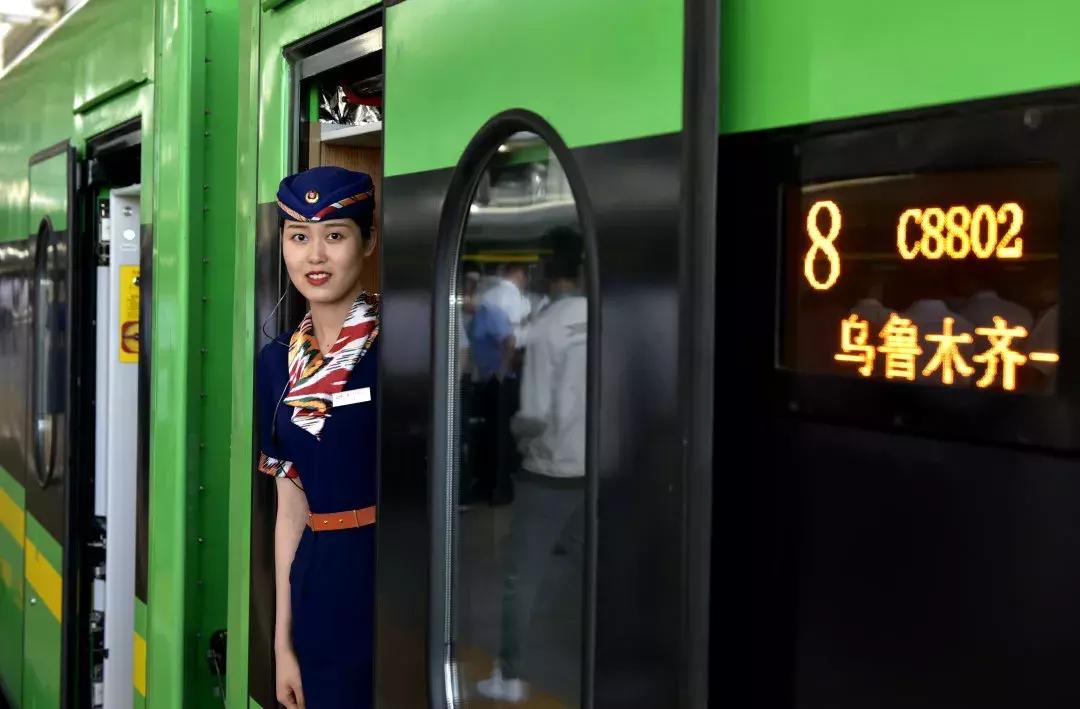 新疆铁路2024出疆列车时刻表,11月10日新疆铁路调图