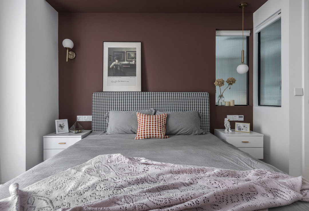 长虹玻璃做出来的阳台隔断效果,长虹玻璃嵌入墙体增加采光