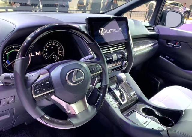 新款豪华雷克萨斯lm内饰,全球最豪华mpv雷克萨斯lm