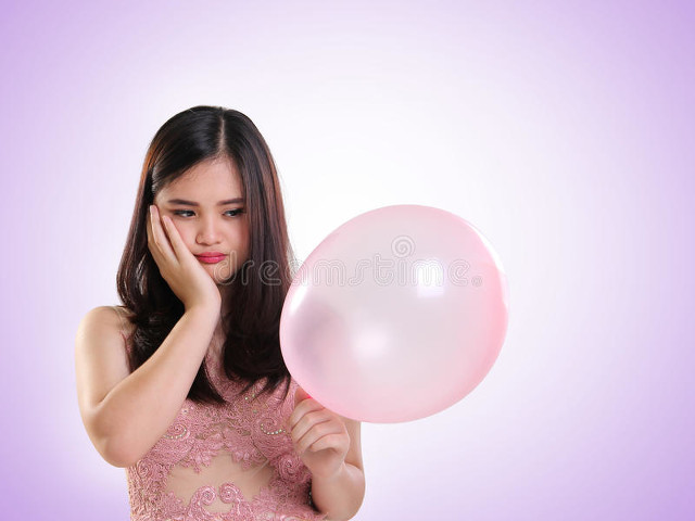 自己总是因为钱斤斤计较,一个人总是对钱斤斤计较好吗