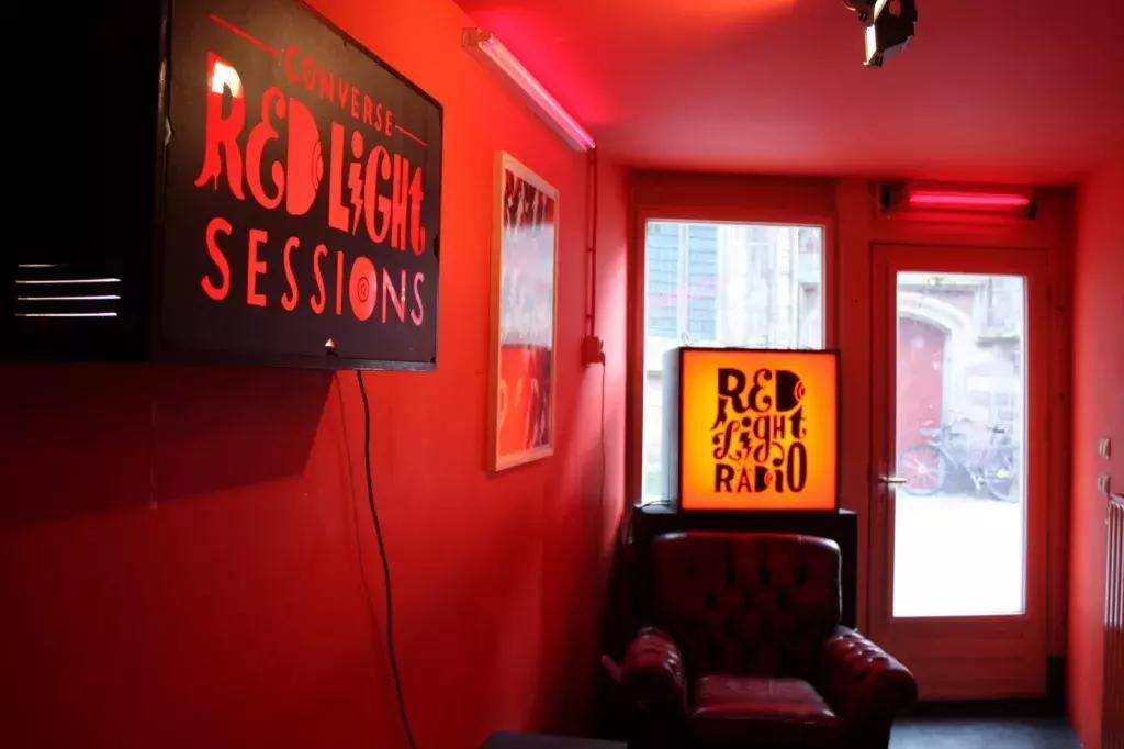 黑胶图书馆|*院妓**改造的唱片店,男人女人都想去