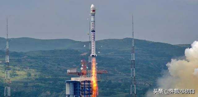 胸腔长了个小瘤子怎么办,胸腔长瘤该怎么办